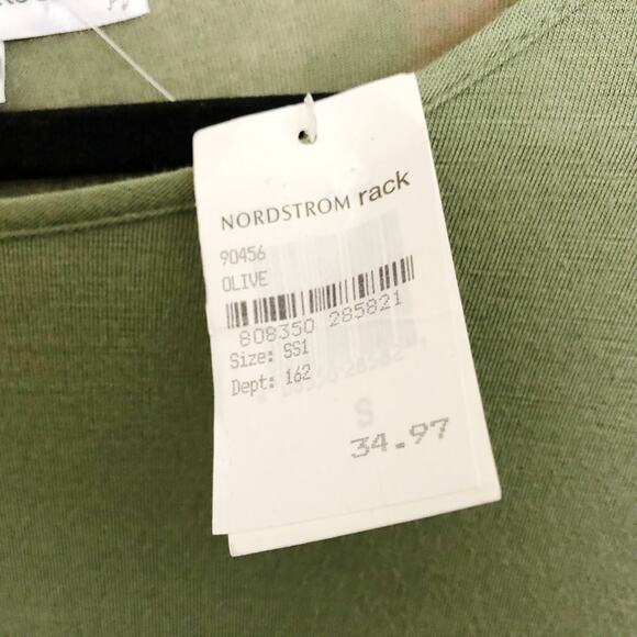 2/$30 The Vanity Room Small NWT Womens Green Cold Shoulder Long Sleeve Dress - Picture 5 of 7